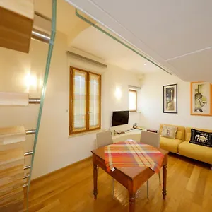Uptown - Sabrina's Cozy Appartamento Siena